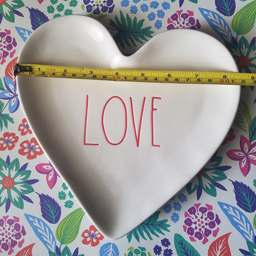 Rae Dunn RARE "LOVE" plate
